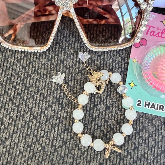 Bundle of 8 items - Victorias Secret Black and White Striped Pouch & Accessories - Picture 5 of 5